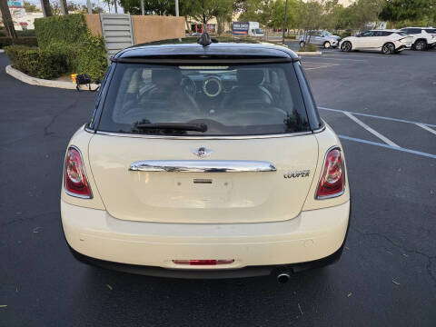 2012 MINI Cooper Hardtop