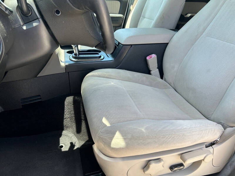 2008 Ford Explorer XLT