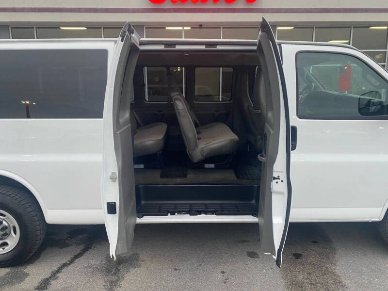 2016 Chevrolet Express LT 3500