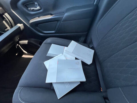 2019 Nissan Titan SV