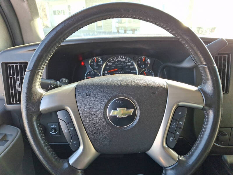2017 Chevrolet Express LS 2500