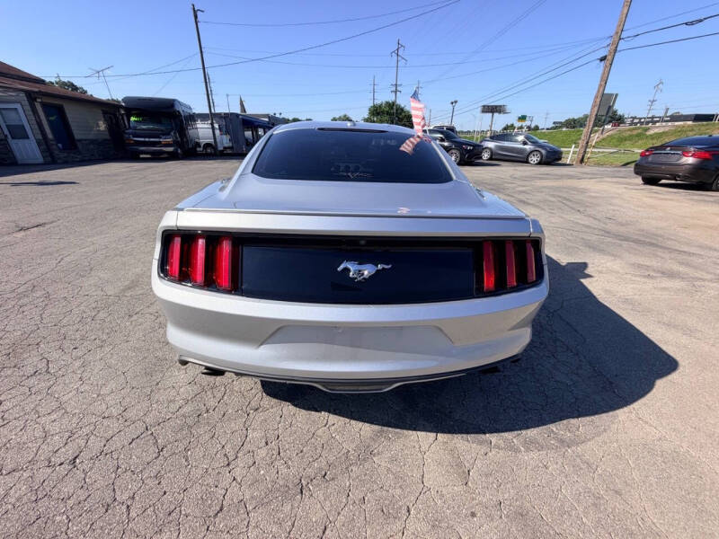 2017 Ford Mustang EcoBoost Premium