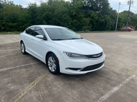 2015 Chrysler 200 for sale at Empire Auto Sales BG LLC in Bowling Green KY