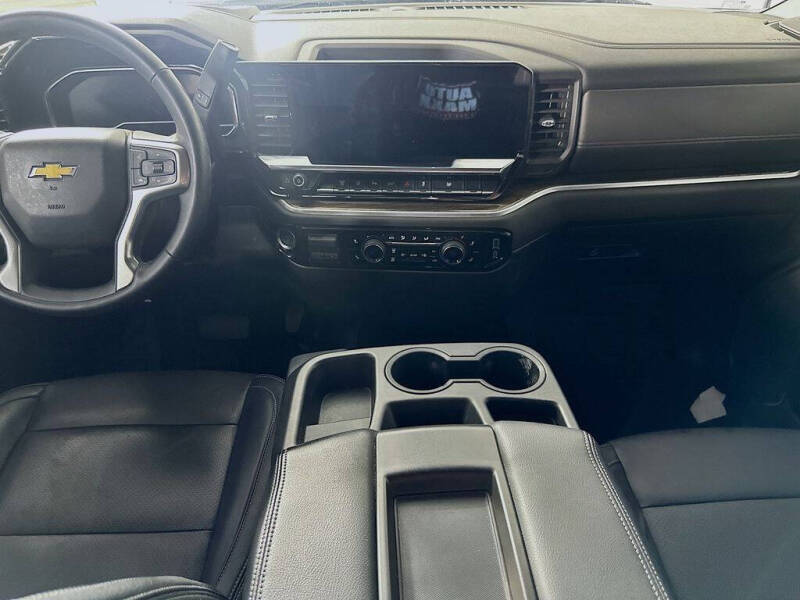 2025 Chevrolet Silverado 3500HD