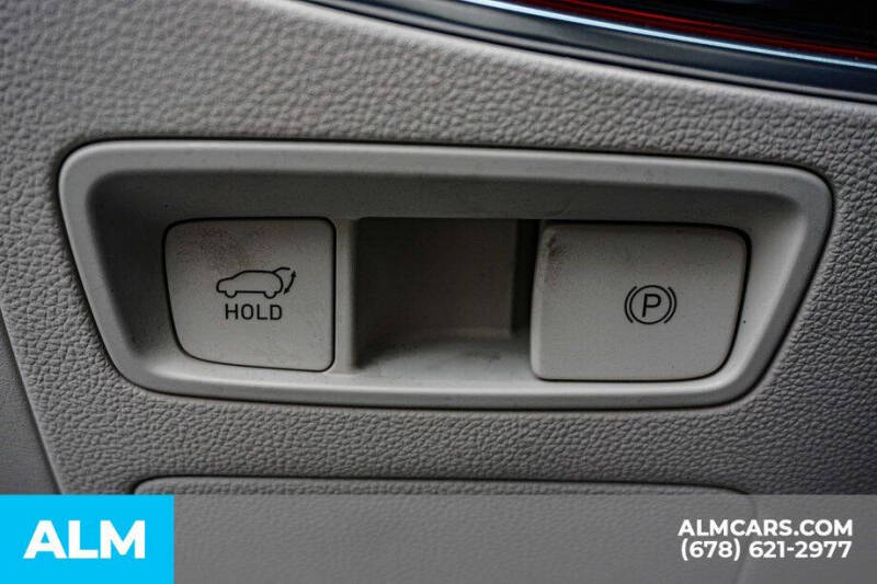 2022 Genesis GV70 2.5T Standard