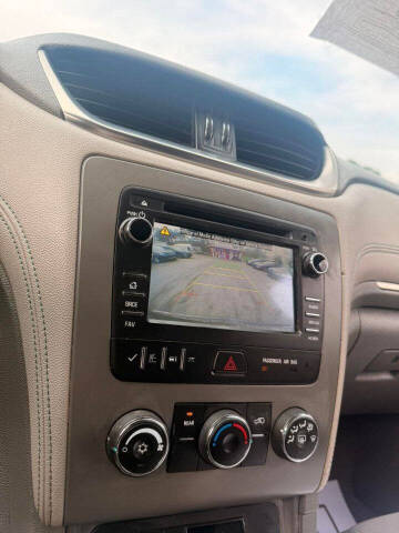2013 Chevrolet Traverse LS