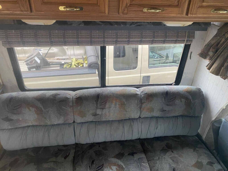 1995 Chevrolet P30 Motorhome Chassis