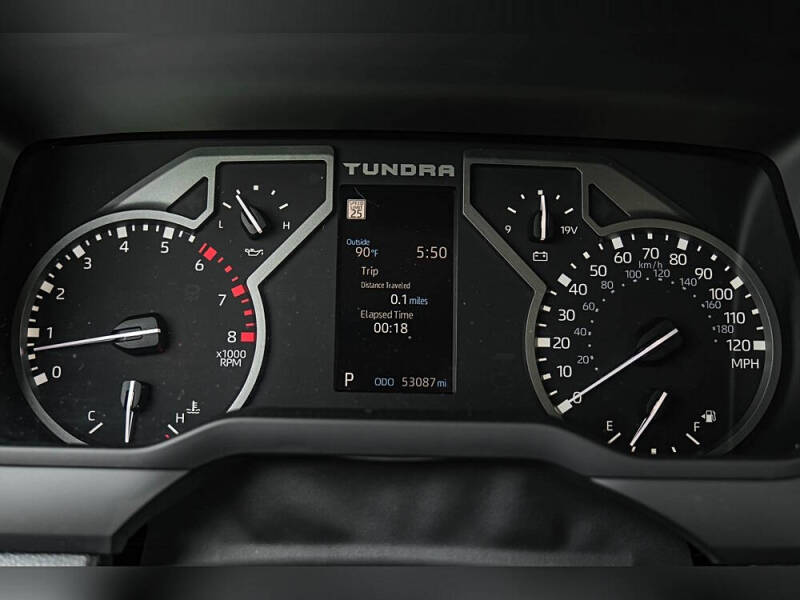 2022 Toyota Tundra SR5