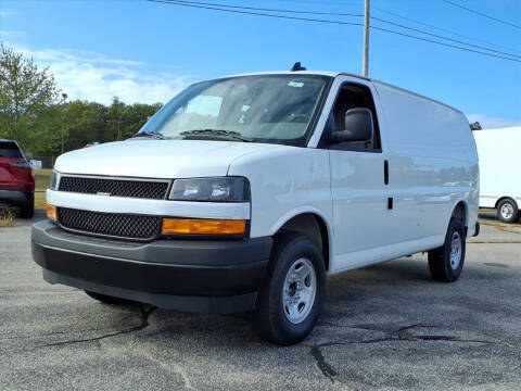 2025 Chevrolet Express 3500