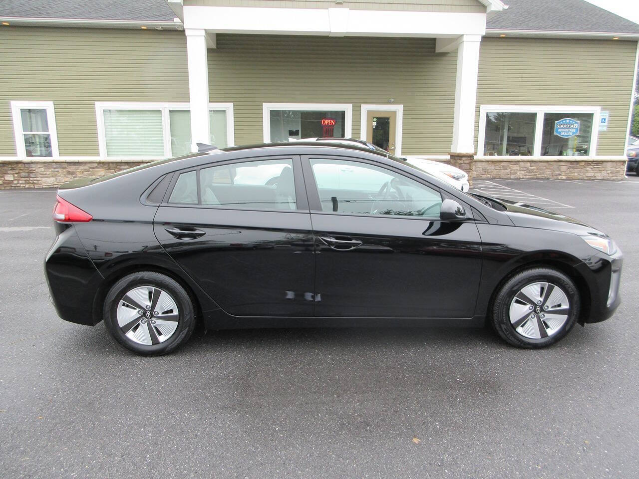 2022 Hyundai IONIQ Hybrid for sale at FINAL DRIVE AUTO SALES INC in Shippensburg, PA