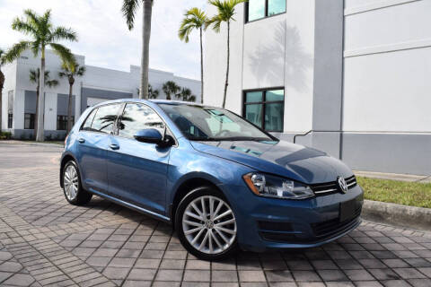 2015 Volkswagen Golf TDI SE