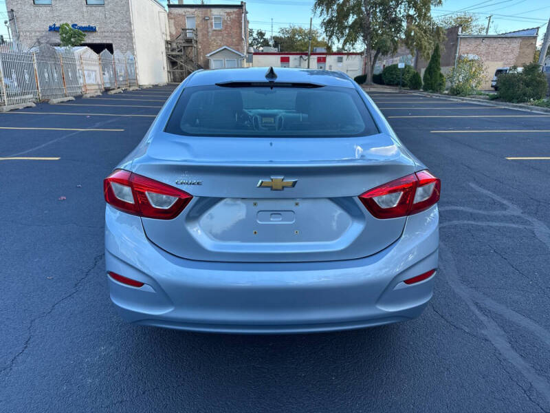 2017 Chevrolet Cruze LS Auto