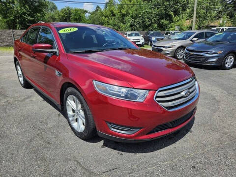 2019 Ford Taurus SEL