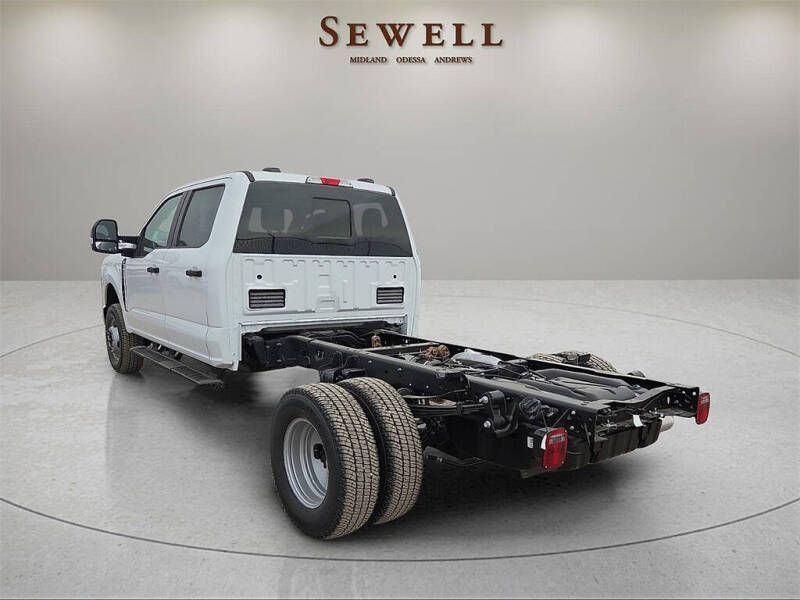 2026 Ford F-350 Super Duty XL