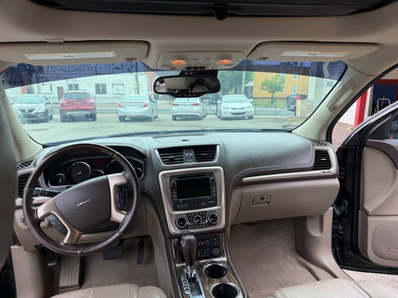 2016 GMC Acadia Denali