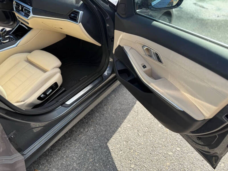 2019 BMW 3 Series 330i