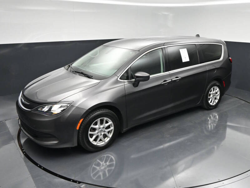 2017 Chrysler Pacifica Touring