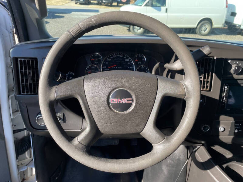 2017 GMC Savana 3500