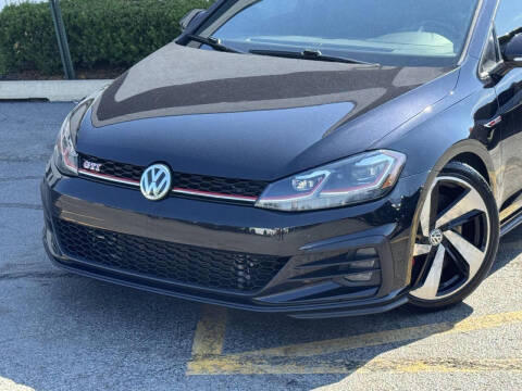 2019 Volkswagen Golf GTI SE