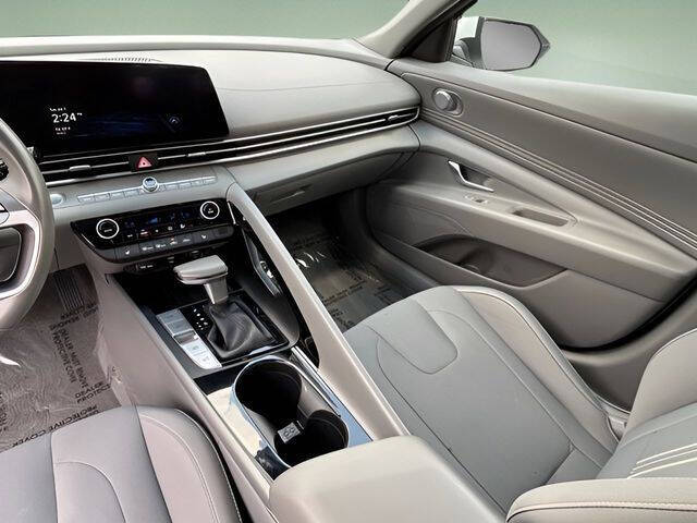 2023 Hyundai Elantra