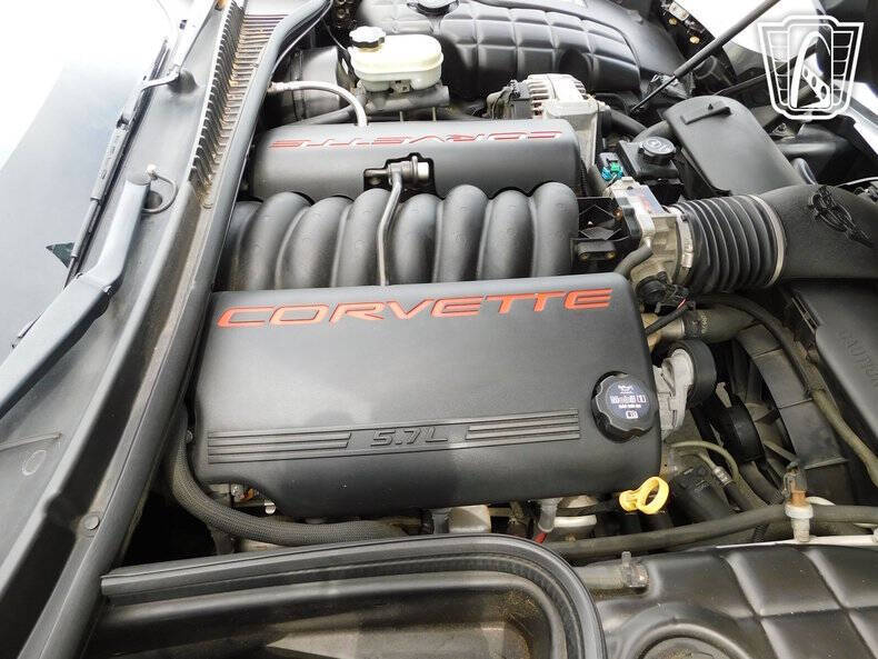 2004 Chevrolet Corvette