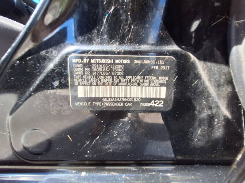 2017 Mitsubishi Mirage ES