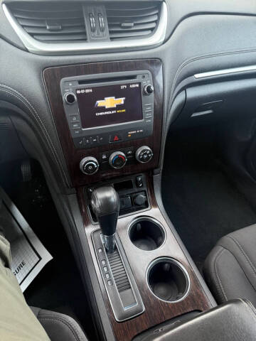 2017 Chevrolet Traverse LT