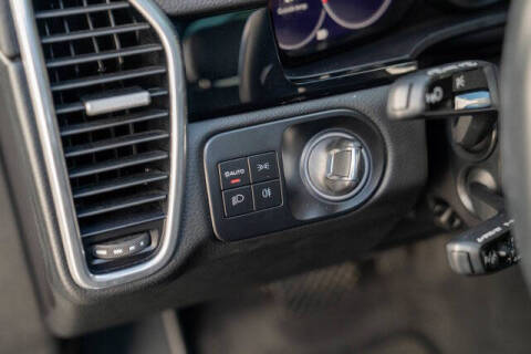 2022 Porsche Cayenne