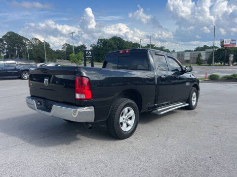 2016 RAM 1500 SLT