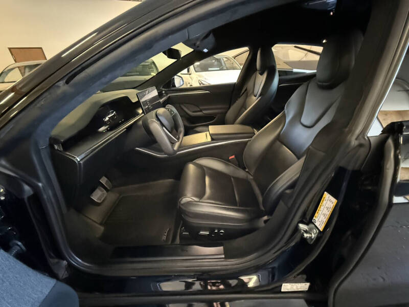 2022 Tesla Model S Plaid