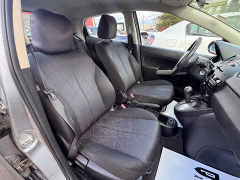 2014 Mazda MAZDA2 Sport