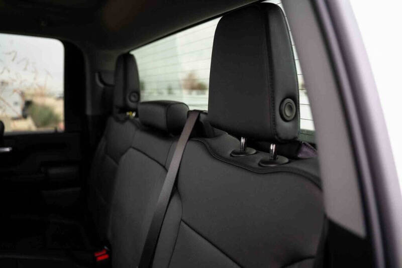 2025 GMC Sierra 2500HD Pro