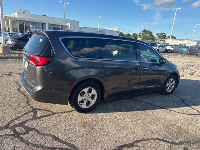 2018 Chrysler Pacifica Hybrid Touring Plus