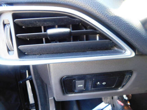 2017 Jaguar XE 25t Premium