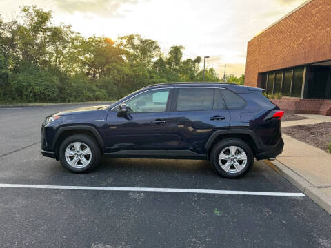 2021 Toyota RAV4 Hybrid XLE