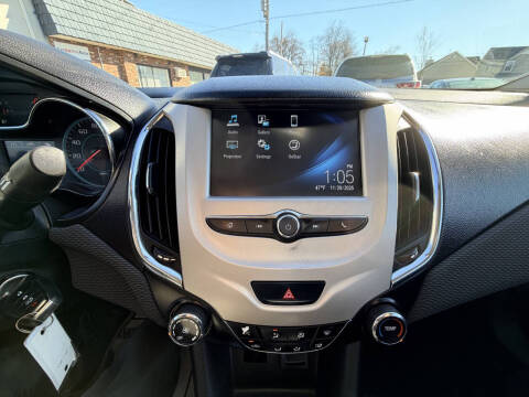 2018 Chevrolet Cruze LS Auto