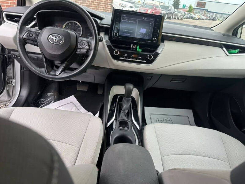 2022 Toyota Corolla LE