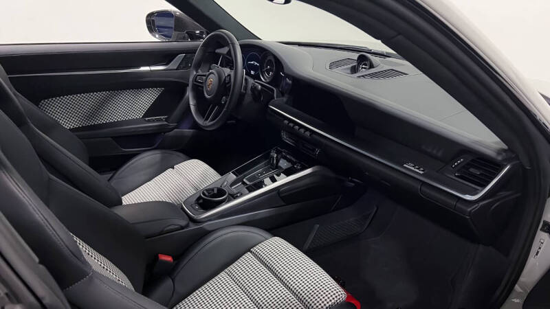 2024 Porsche 911 Turbo S