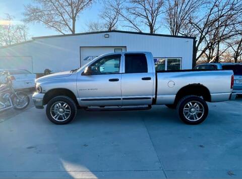 2003 Dodge Ram 2500 for sale at A & B AUTO SALES in Chillicothe MO