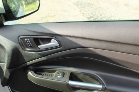 2014 Ford C-MAX Hybrid SE