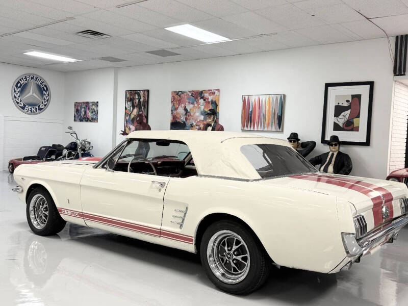 1966 Ford Mustang