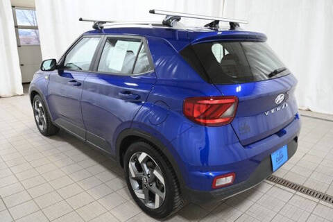 2022 Hyundai Venue SEL