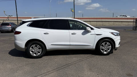 2020 Buick Enclave Essence