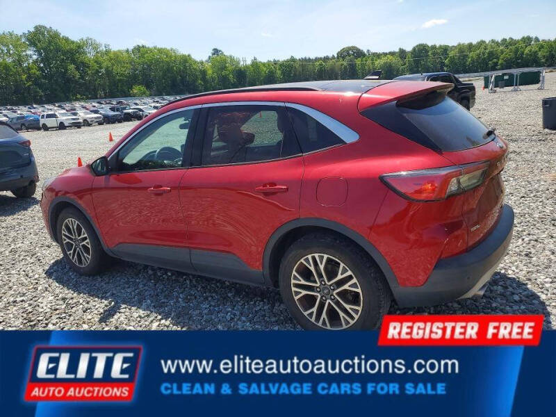 2020 Ford Escape SEL