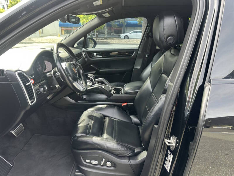 2020 Porsche Cayenne