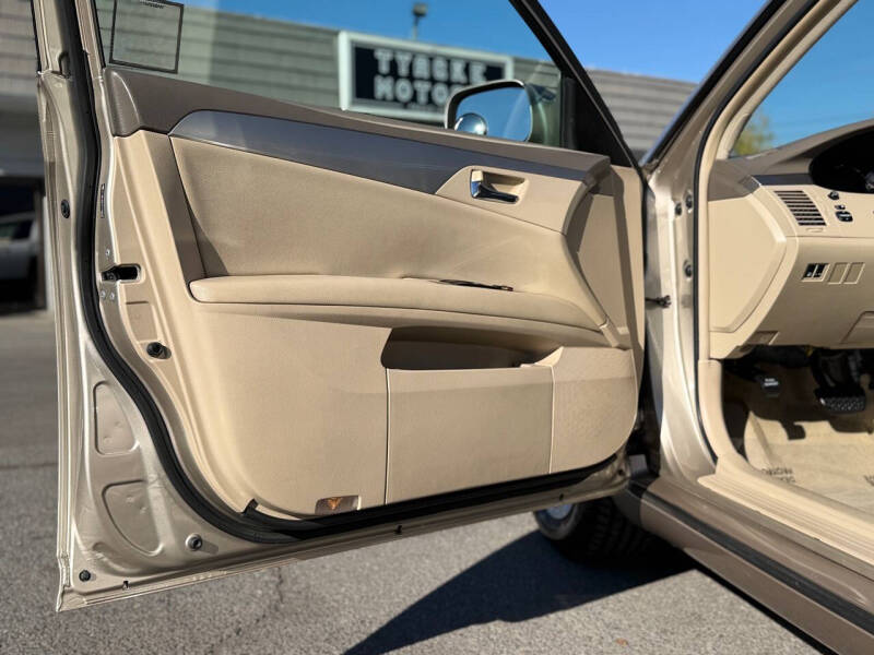 2007 Toyota Avalon XL