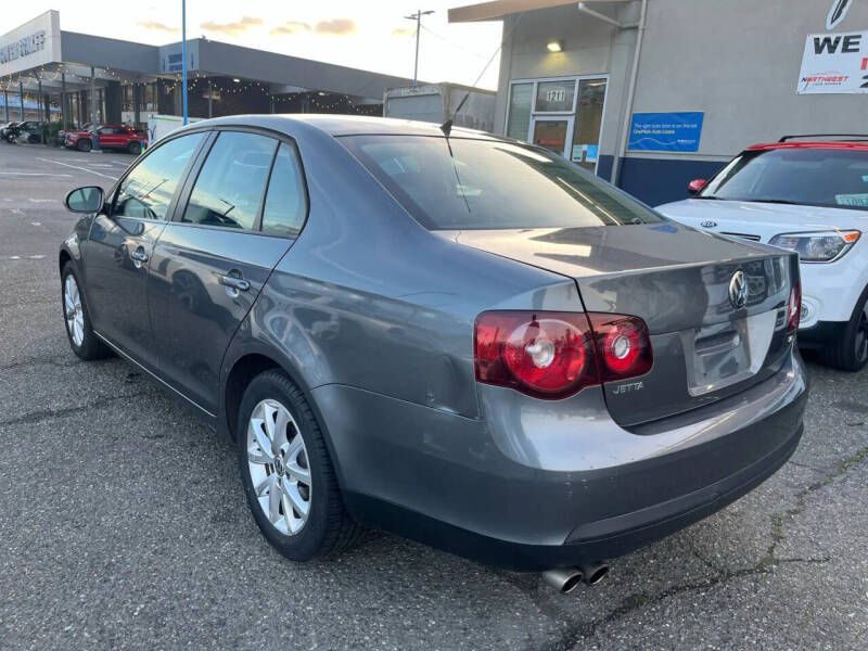 2010 Volkswagen Jetta