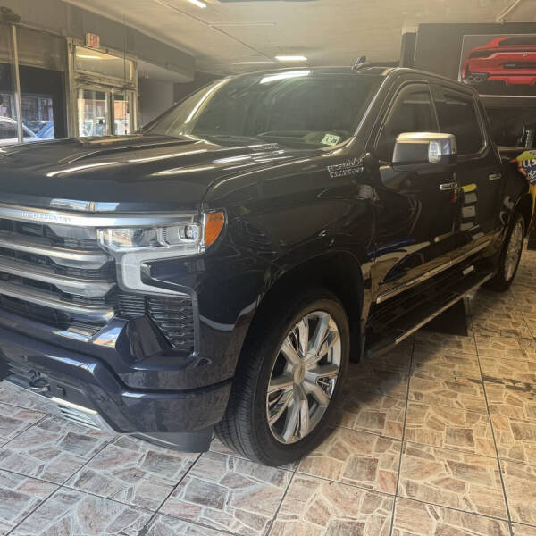 2022 Chevrolet Silverado 1500 High Country