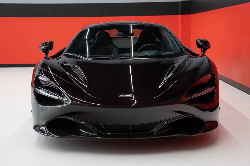 2018 McLaren 720S Luxury