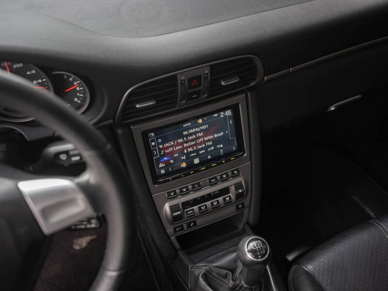 2005 Porsche 911 Carrera